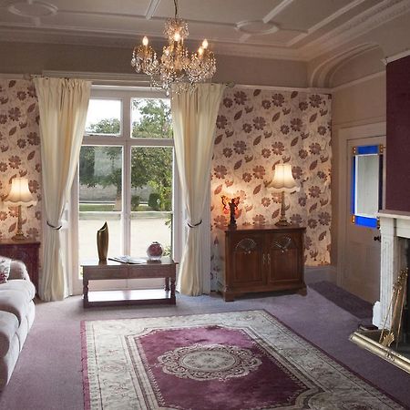 Hilbury Court Hotel Trowbridge Exterior foto